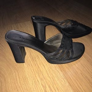NWOT Size 10 Unlisted Shoes